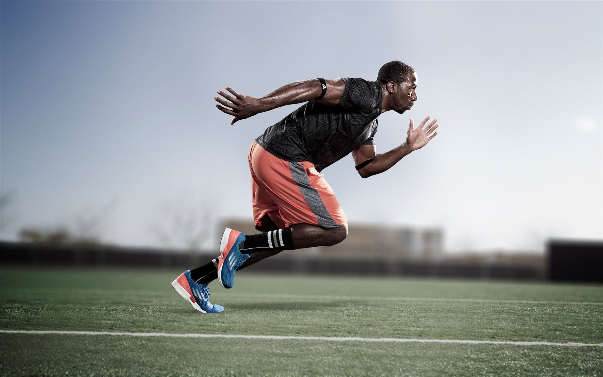 朱婷亮相训练馆新场地干劲十足，朱婷刻苦训练